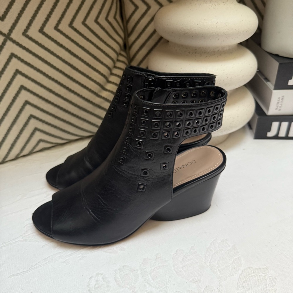 Donald J. Pliner Black Heeled Boots with Chunky Heel